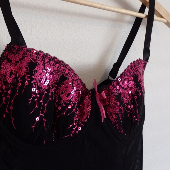Black Fuchsia Pink Sequence Lingerie w/ Underwire - Picture 2 of 4